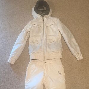 Burton white Snowboarding/ski Jacket & Pants Dry Ride Set!